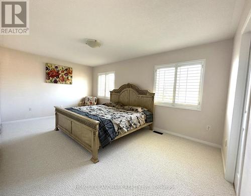 58 Gannett Drive, Richmond Hill, ON - Indoor Photo Showing Bedroom