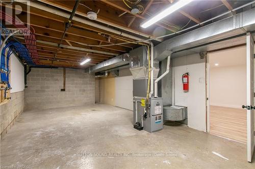 318743 Grey Road 1 Road, Georgian Bluffs, ON - Indoor Photo Showing Basement