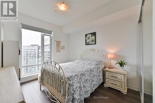 2108 - 2560 Eglinton Avenue W, Mississauga, ON - Indoor Photo Showing Bedroom