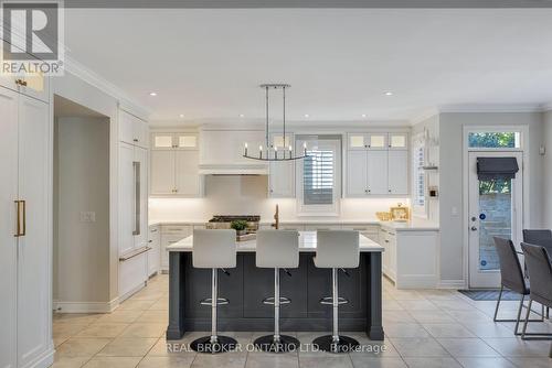 1189 Sienna Street, Mississauga, ON - Indoor Photo Showing Kitchen With Upgraded Kitchen