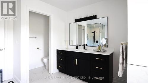 1189 Sienna Street, Mississauga, ON - Indoor Photo Showing Bathroom