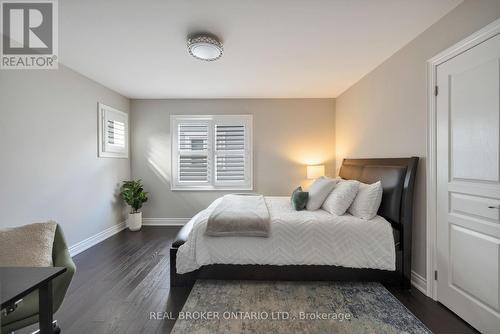 1189 Sienna Street, Mississauga, ON - Indoor Photo Showing Bedroom