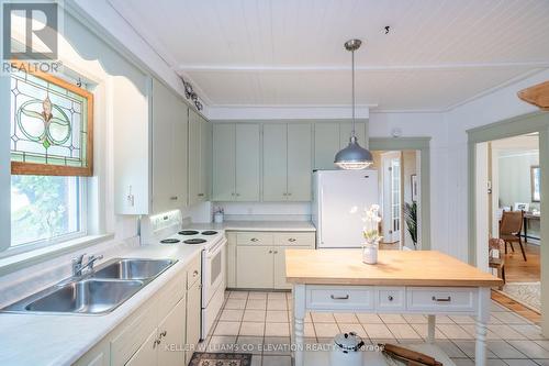 19 Fox Street, Penetanguishene, ON - Indoor Photo Showing Kitchen With Double Sink