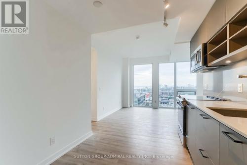 1003 - 135 East Liberty Street, Toronto, ON - Indoor Photo Showing Kitchen