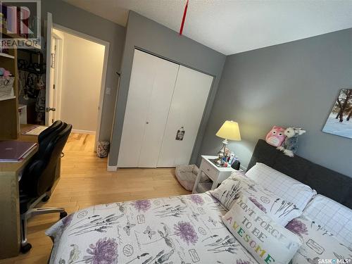 2703 18Th Street W, Saskatoon, SK - Indoor Photo Showing Bedroom