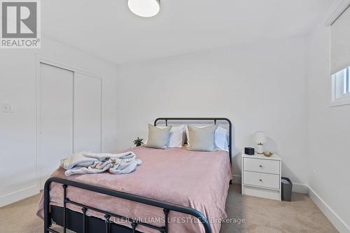 10759 Sunset Road, Southwold (Talbotville), ON - Indoor Photo Showing Bedroom