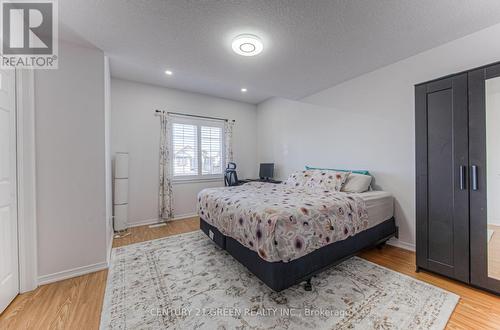 1374 Countrystone Drive, Kitchener, ON - Indoor Photo Showing Bedroom