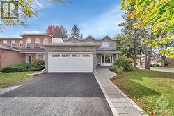 128 DOSSETTER WAY  Ottawa, ON K1G 4S5