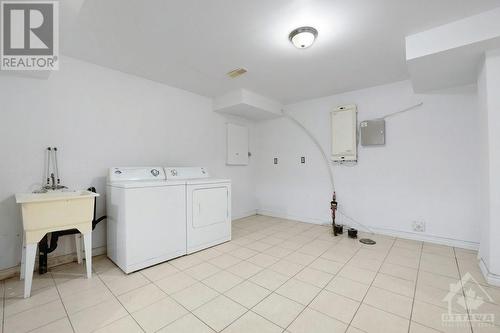 Lower Level Laundry Room - 3364 Mccarthy Road, Ottawa, ON - Indoor Photo Showing Laundry Room