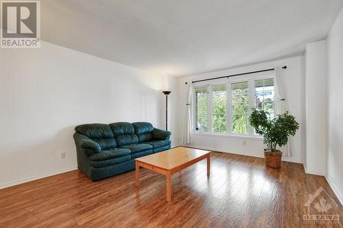 Living Room - 3364 Mccarthy Road, Ottawa, ON - Indoor Photo Showing Living Room