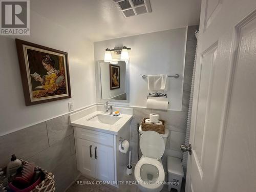 1209 - 100 Wingarden Court, Toronto, ON - Indoor Photo Showing Bathroom