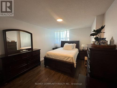 1209 - 100 Wingarden Court, Toronto, ON - Indoor Photo Showing Bedroom