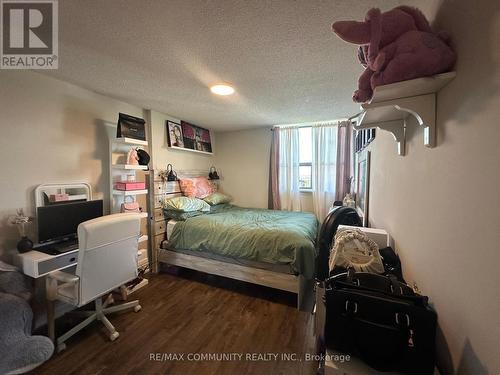 1209 - 100 Wingarden Court, Toronto, ON - Indoor Photo Showing Bedroom