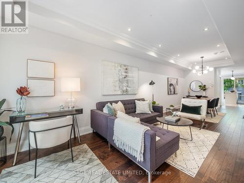 72 Curzon Street, Toronto, ON - Indoor Photo Showing Living Room