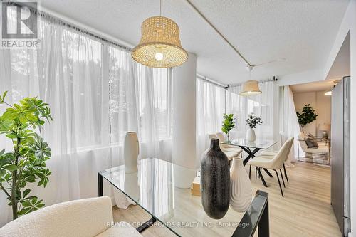 209 - 10 Markbrook Lane, Toronto, ON - Indoor Photo Showing Dining Room