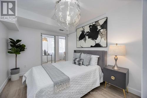 209 - 10 Markbrook Lane, Toronto, ON - Indoor Photo Showing Bedroom