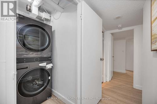 209 - 10 Markbrook Lane, Toronto, ON - Indoor Photo Showing Laundry Room