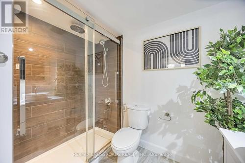 209 - 10 Markbrook Lane, Toronto, ON - Indoor Photo Showing Bathroom