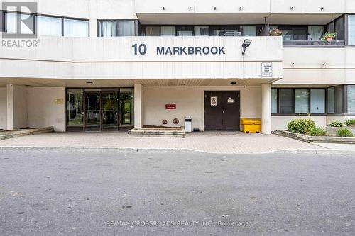 209 - 10 Markbrook Lane, Toronto, ON - Outdoor