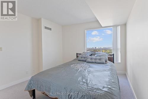 1712 - 36 Lee Centre Drive, Toronto, ON - Indoor Photo Showing Bedroom