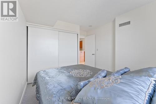 1712 - 36 Lee Centre Drive, Toronto, ON - Indoor Photo Showing Bedroom