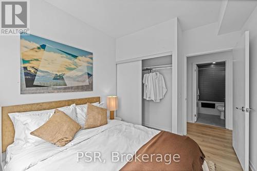 3509 - 101 Roehampton Avenue, Toronto, ON - Indoor Photo Showing Bedroom