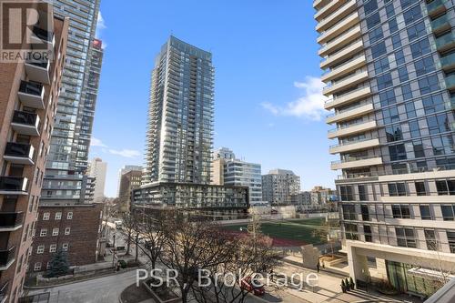 3509 - 101 Roehampton Avenue, Toronto, ON - Outdoor With Balcony With Facade