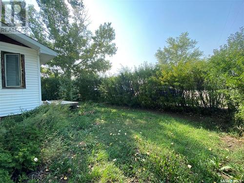 81 Grand Avenue, Plenty, SK - Outdoor