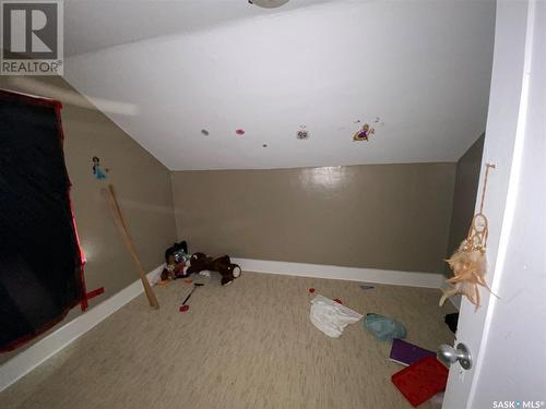 81 Grand Avenue, Plenty, SK - Indoor Photo Showing Other Room