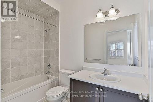 222 Butternut Ridge Trail, Aurora, ON - Indoor Photo Showing Bathroom