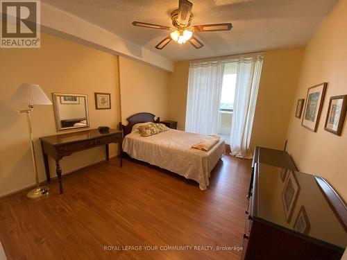 1006 - 40 William Roe Boulevard, Newmarket, ON - Indoor Photo Showing Bedroom