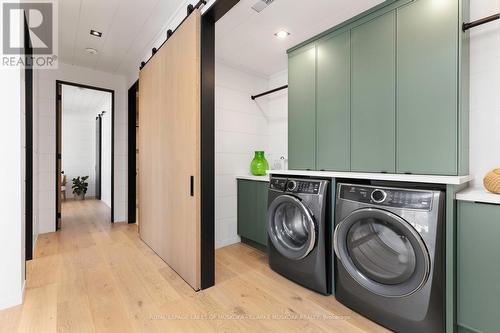 3 - 3864 Highway 118 W, Muskoka Lakes, ON - Indoor Photo Showing Laundry Room