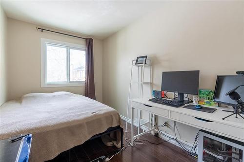 910 1742 St Mary'S Road, Winnipeg, MB - Indoor Photo Showing Bedroom