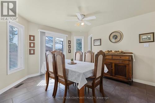 1177 Ewing Crescent, Mississauga, ON - Indoor Photo Showing Dining Room