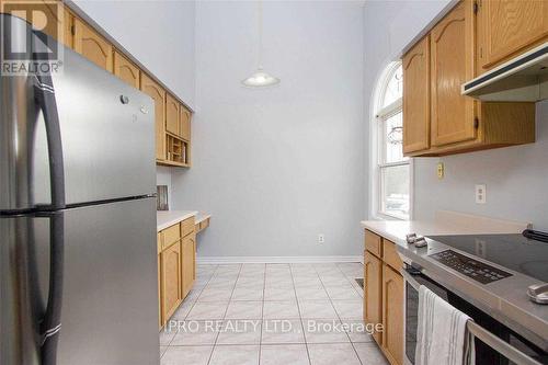 D-17 - 1663 Nash Road, Clarington, ON - Indoor Photo Showing Kitchen