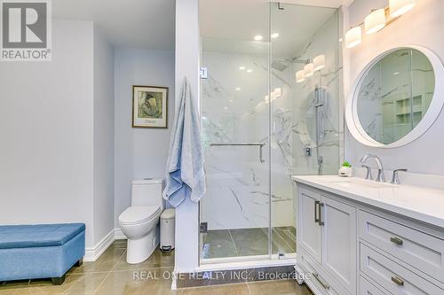 4130 Montrose Crescent, Burlington, ON - Indoor Photo Showing Bathroom