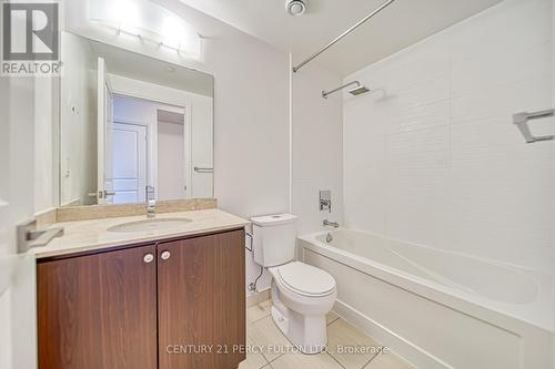 2115 - 7171 Yonge Street, Markham, ON - Indoor Photo Showing Bathroom