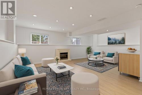 223 Crimson Crescent, London, ON - Indoor Photo Showing Living Room With Fireplace