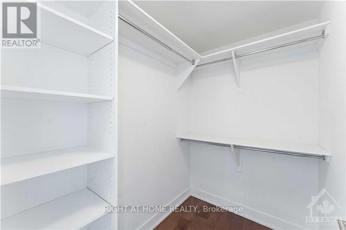 2106 - 485 Richmond Road, Ottawa, ON - Indoor With Storage