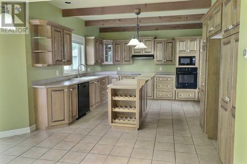 537 Old Broad Cove Road, Portugal Cove/St. Phillipe, NL - Indoor Photo Showing Kitchen