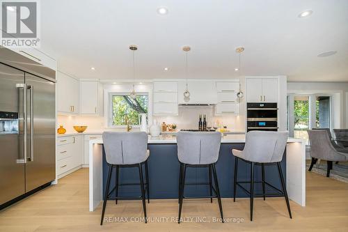 30 Kellythorne Drive, Toronto, ON - Indoor Photo Showing Kitchen With Stainless Steel Kitchen With Upgraded Kitchen