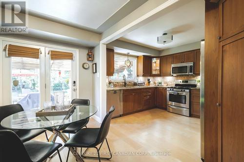 Cardinal Cabinets designed kitchen - 184 Millbank Drive, London, ON - Indoor