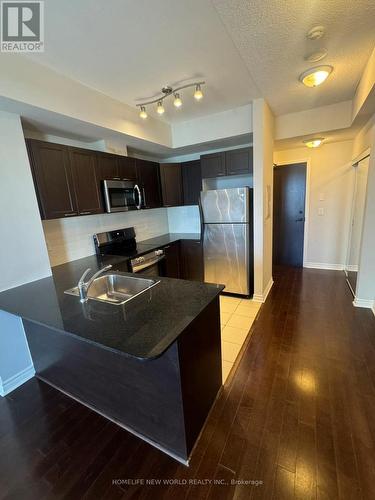 1403 - 385 Prince Of Wales Drive, Mississauga, ON - Indoor Photo Showing Kitchen