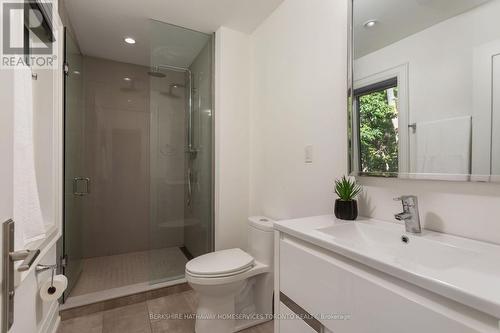 62 Clissold Road, Toronto, ON - Indoor Photo Showing Bathroom