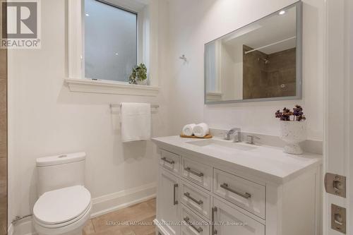 62 Clissold Road, Toronto, ON - Indoor Photo Showing Bathroom