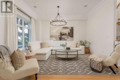 62 Clissold Road, Toronto, ON - Indoor Photo Showing Living Room