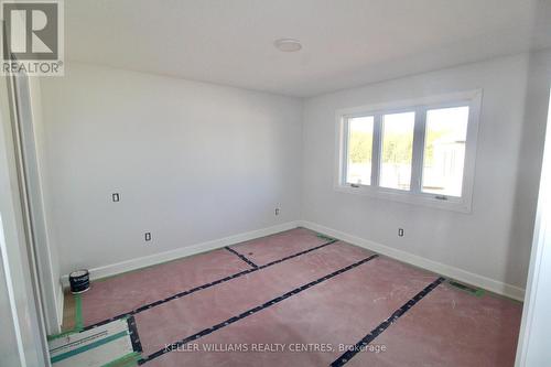 750 18Th Street, Hanover, ON - Indoor Photo Showing Other Room