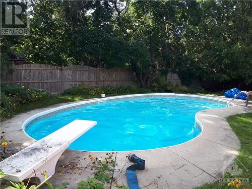 34 Farlane Boulevard, Ottawa, ON - Outdoor With In Ground Pool With Backyard