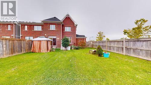 4 Hadleigh Way, Whitby, ON - Outdoor