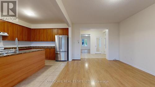 4 Hadleigh Way, Whitby, ON - Indoor Photo Showing Kitchen With Double Sink